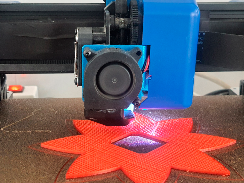 3D printing with Crystal PLA filament